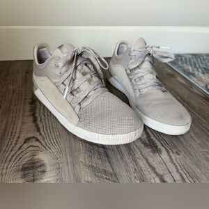 Sorel Shoes - Size 9